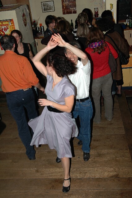 min 2006 11 21 latino 111